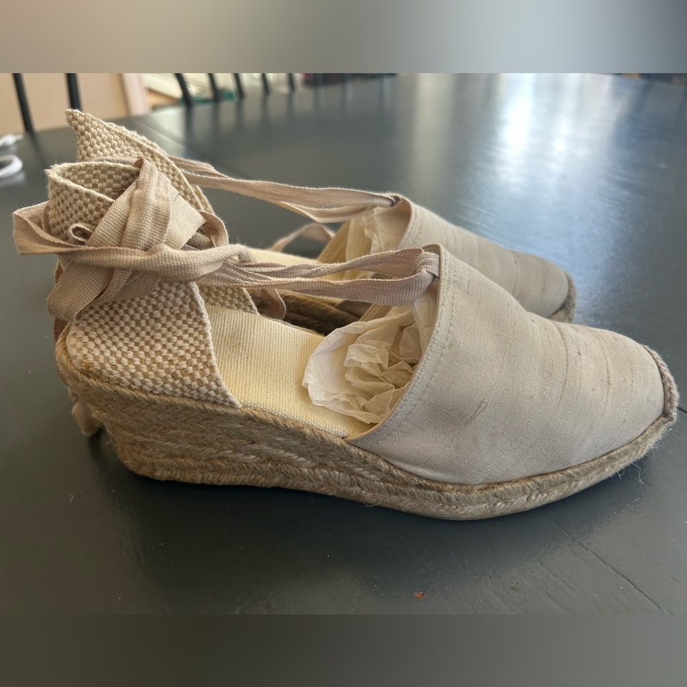 Canvas lace up espadrilles